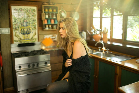 Julia Trotti Wild Bird warm Lightroom preset – natural light indoor photo